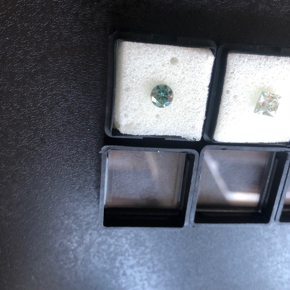 3 Authentic Moissanite Loose Stones Test Positive - Picture 3 of 8